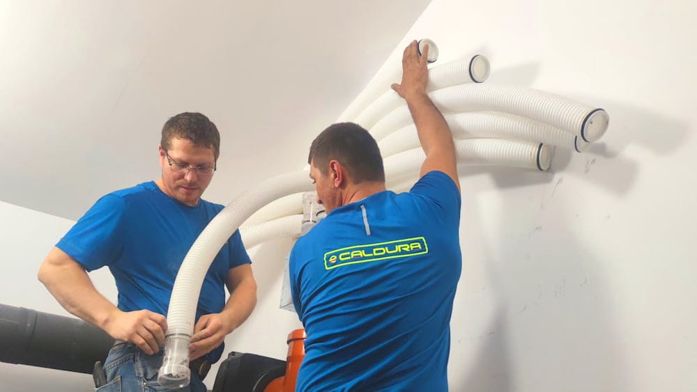 Instalatori E-Caldura la lucru în zona Brașov